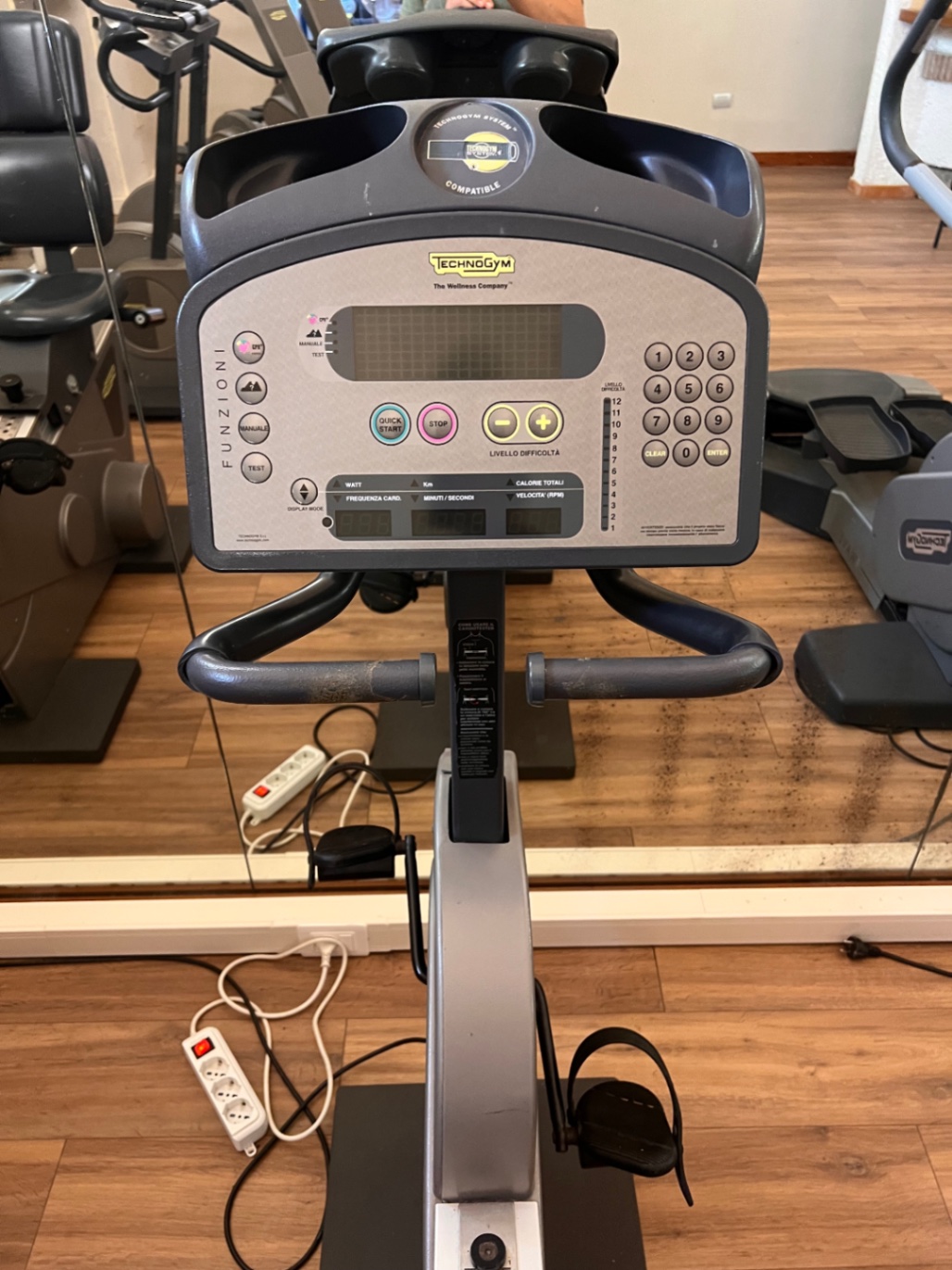 Recline XT Pro Technogym Cyclette - foto 3