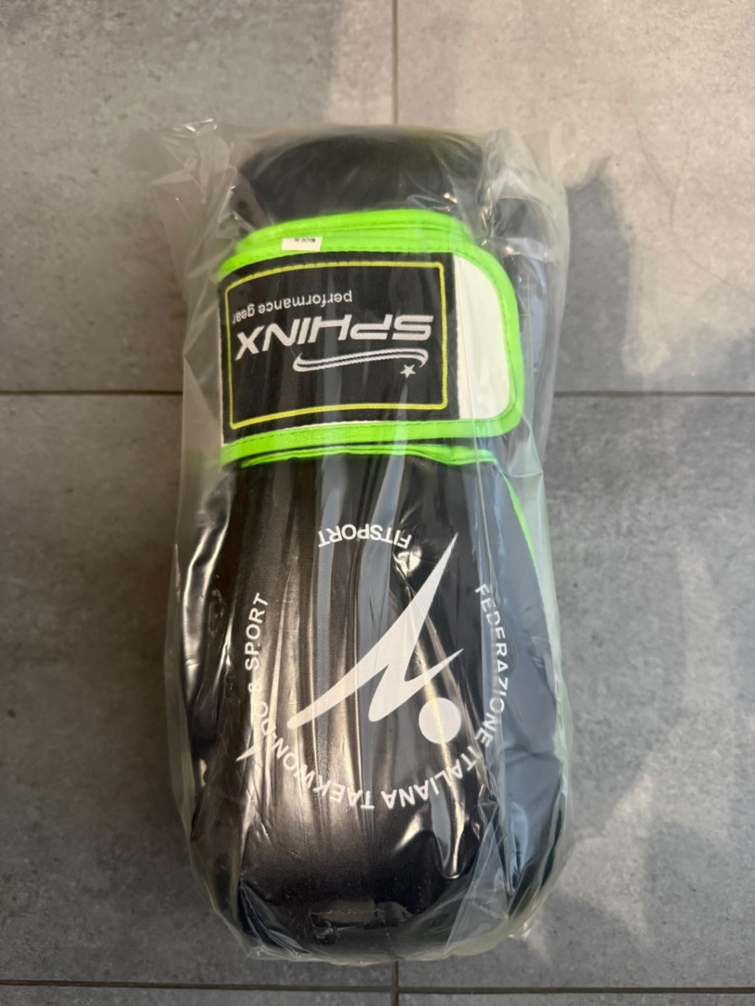 Guantoni Sphinx 10 oz nuovi – 30 paia disponibili - foto 2