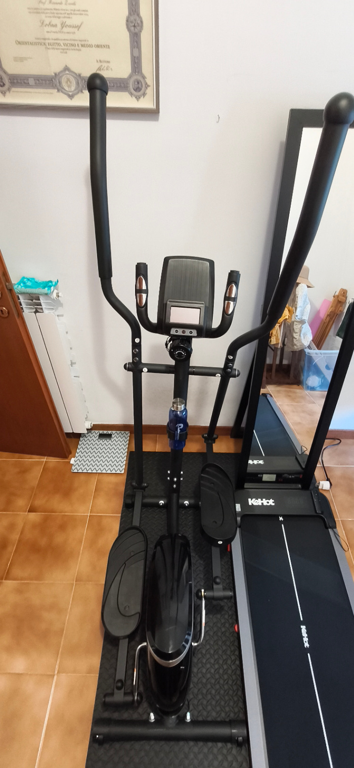 Ellittica per cardio/ Total body training